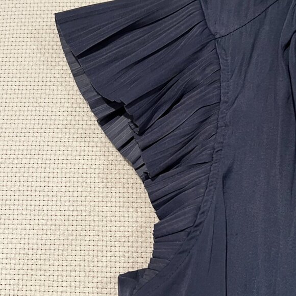 Philosophy Navy Blue V Neck Blouse Career Pleated Flutter Sleeve Size Medium - Picture 3 of 9